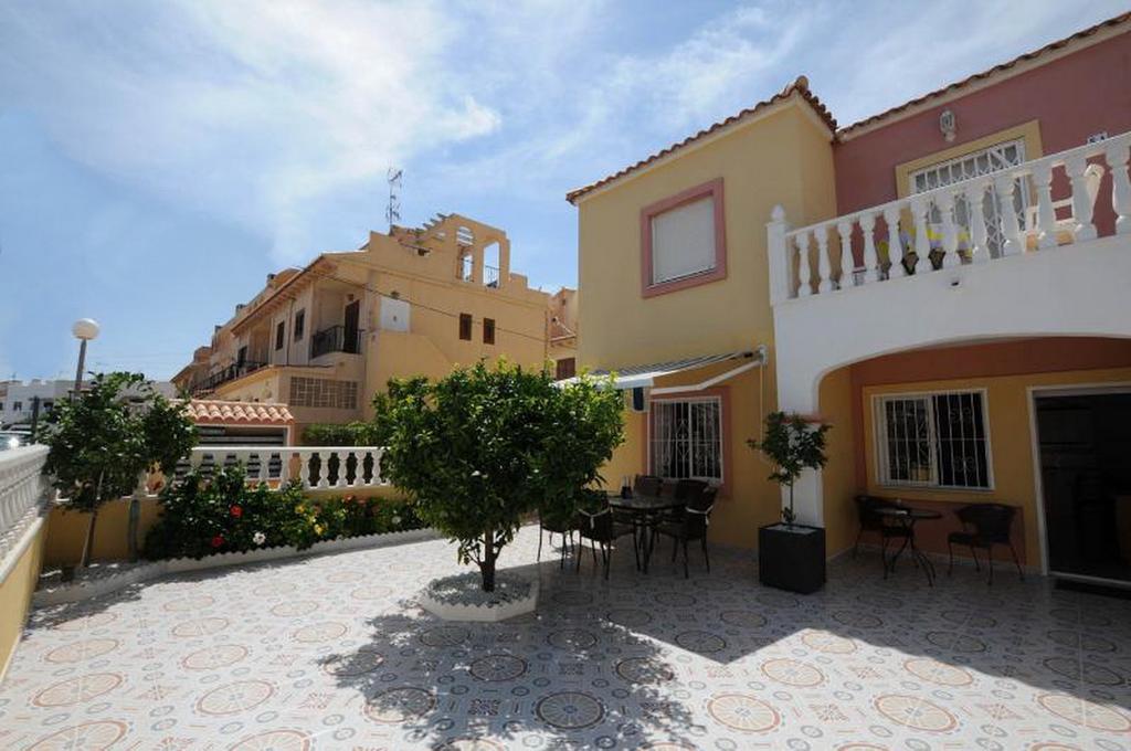 Ferienwohnung La Siesta Torrevieja Exterior foto