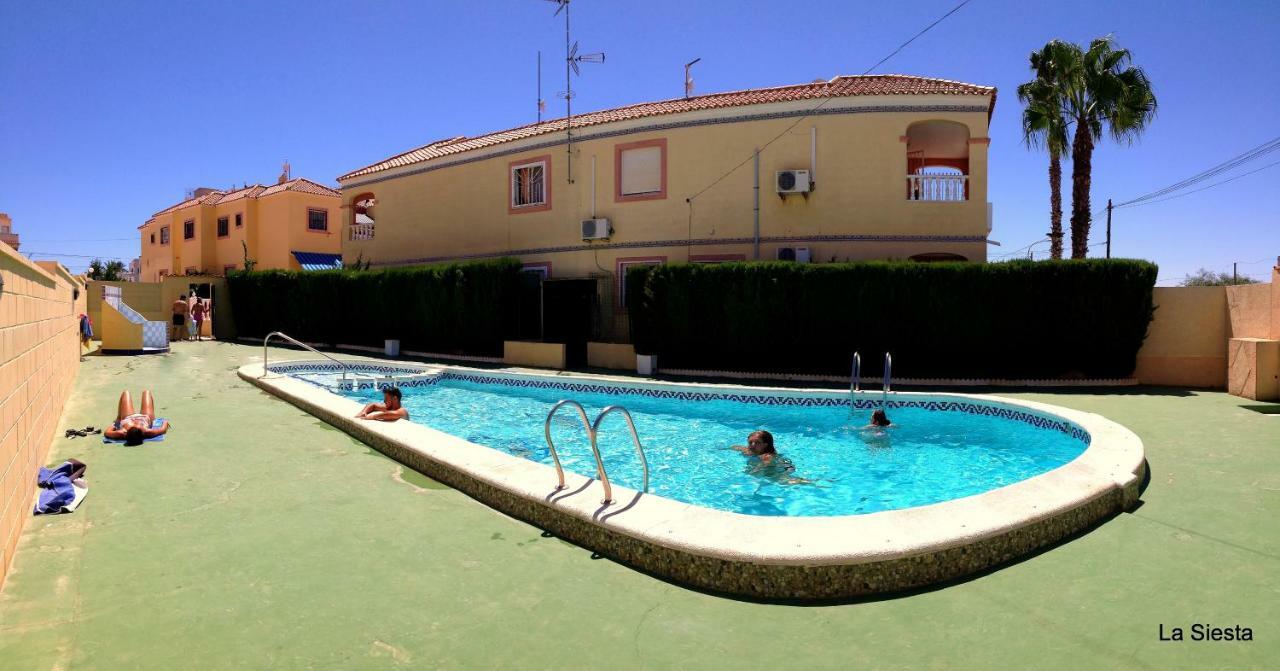 Ferienwohnung La Siesta Torrevieja Exterior foto